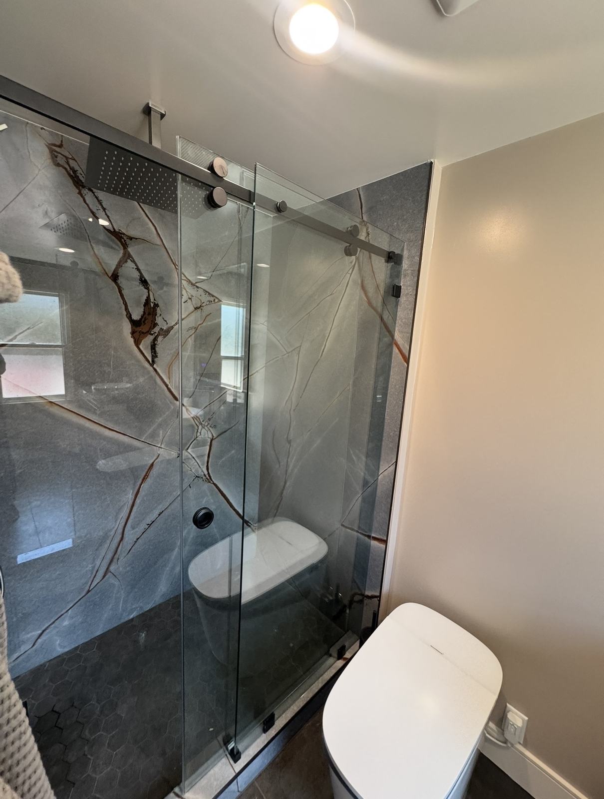 Bathroom remodeling project 44